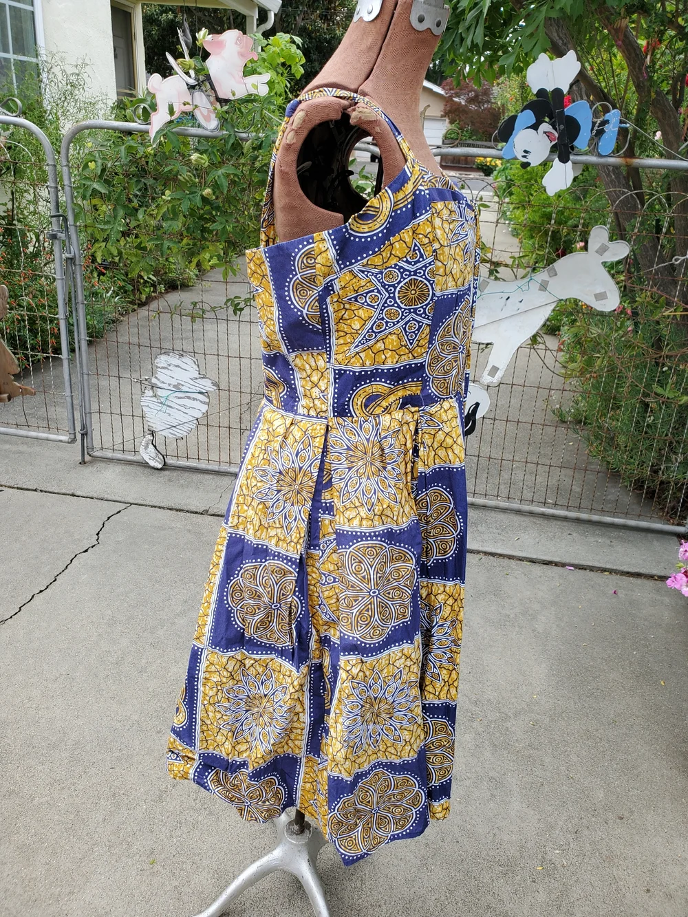 Trashy Diva Blue and Yellow Patterned Midi Dress - Picture 5 of 6
